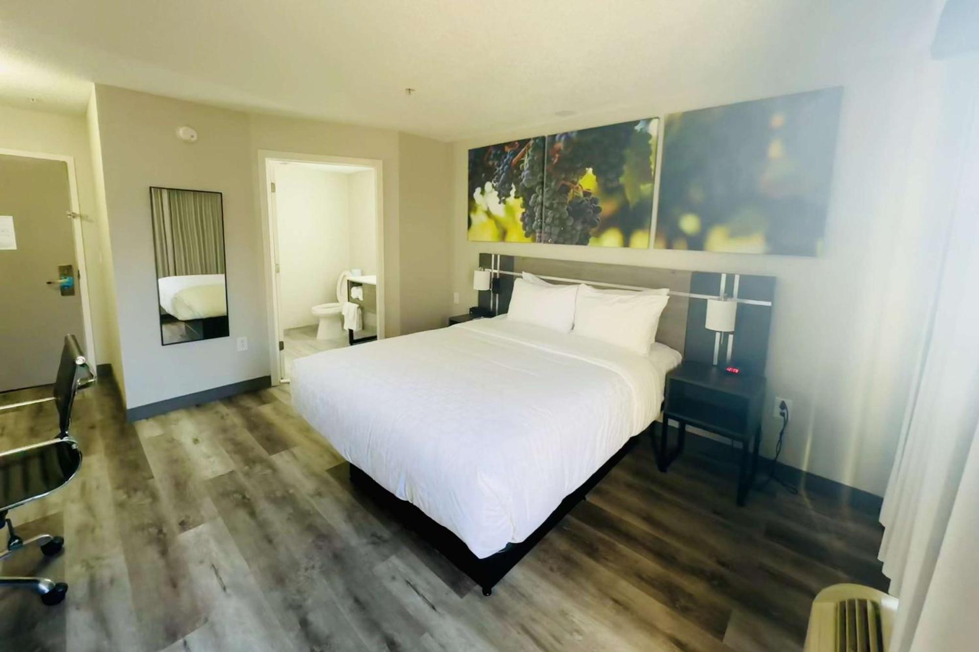 Clarion Pointe Albemarle Hotell Exteriör bild