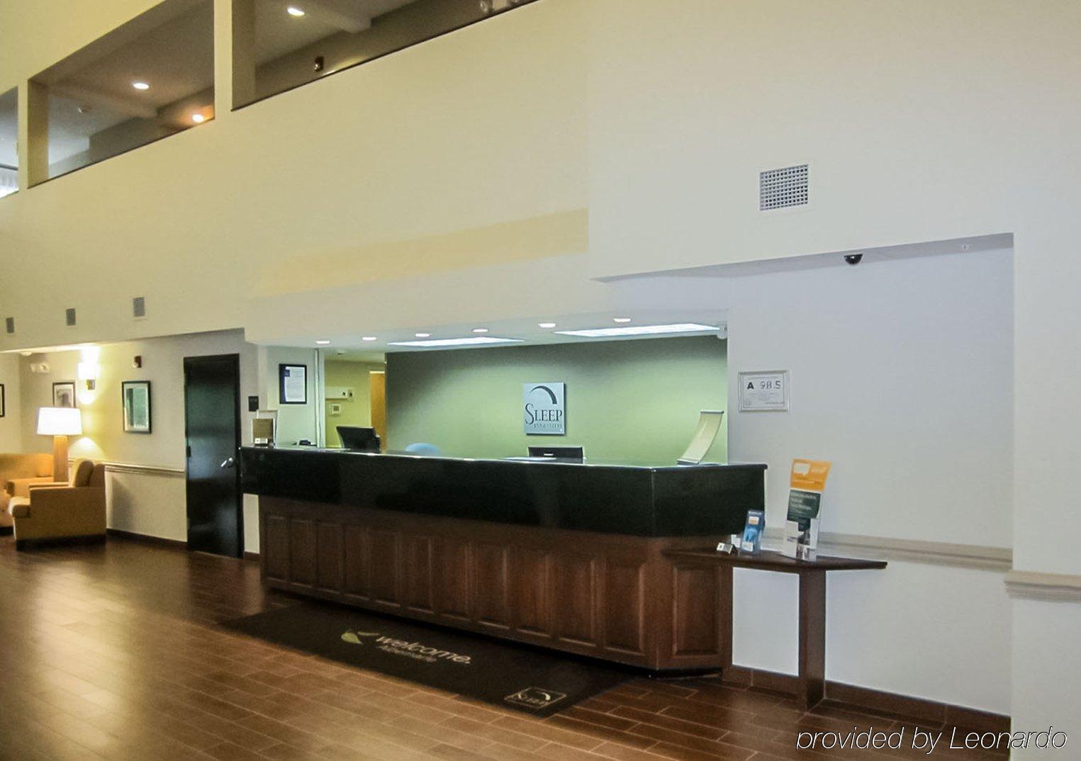 Clarion Pointe Albemarle Hotell Exteriör bild
